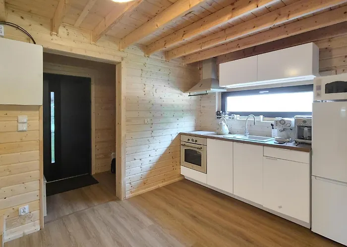 Cozy In With Sauna בית נופש נובה וארפנו